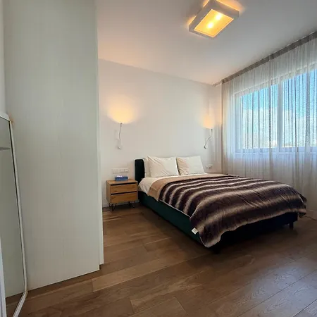 Rise Park Apartman Paphos