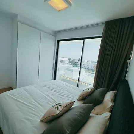 아파트 Rise Park